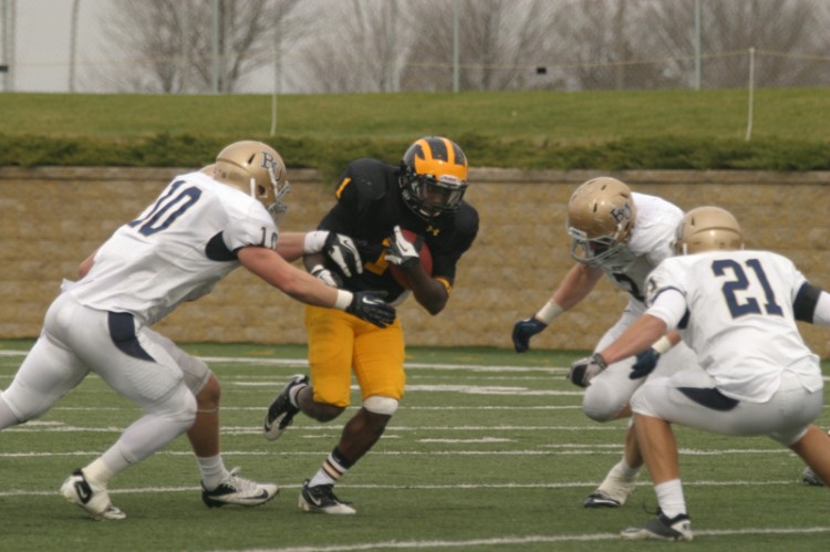 Phillip Butler looks for a hole on Saturday against Bethel.