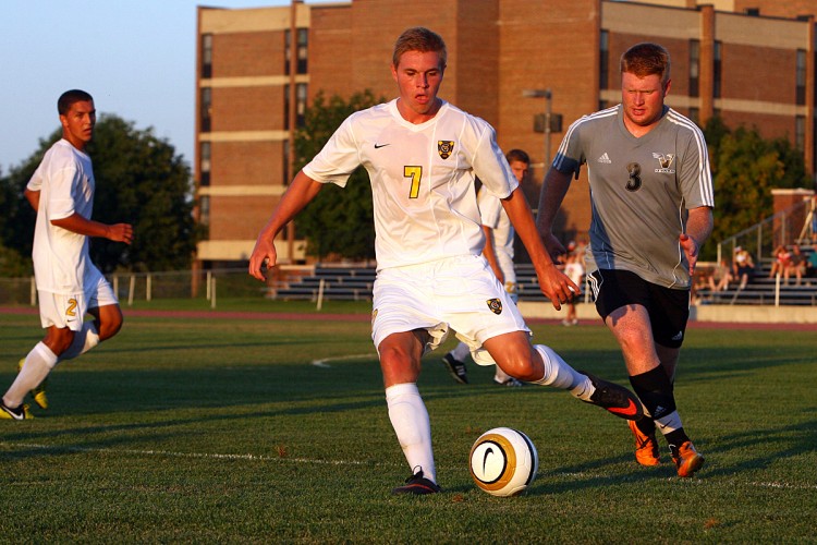 Junior Ryan Tollefsrud hit the back of the net twice in his first career match in a Gustavus uniform on Friday night in a 4-0 victory over Viterbo University.