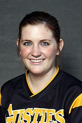 Kat Dahl went 3-for-4 with 3-for-4 with two runs, three RBI, and home run in Sunday's second game against Buena Vista.