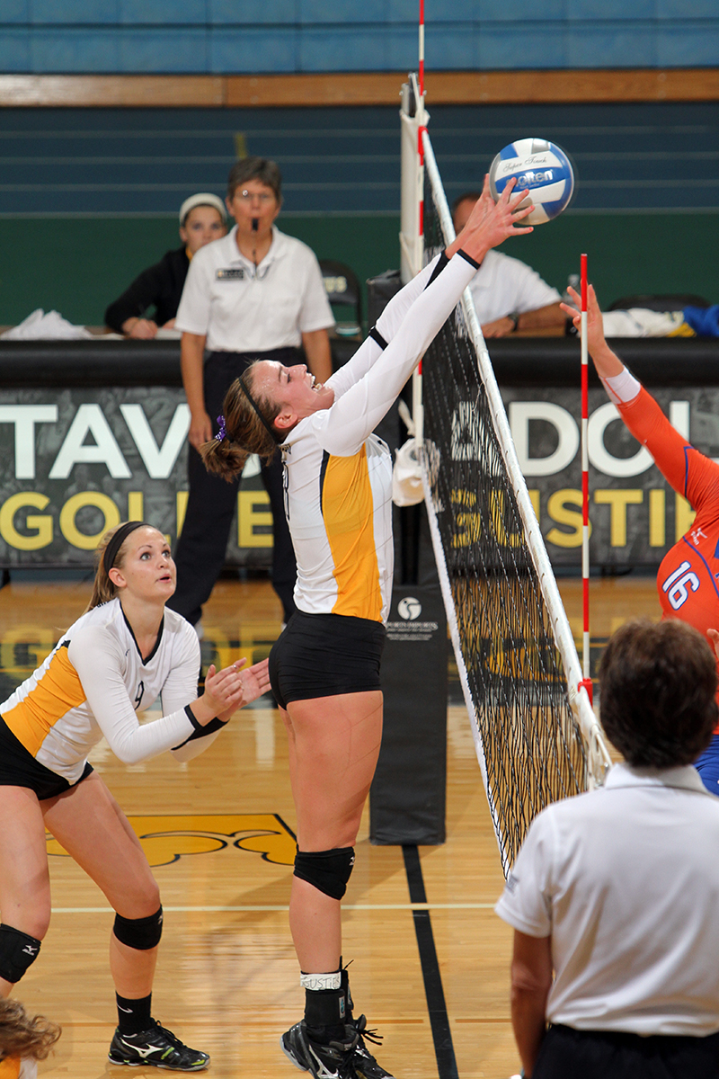 Volleyball Gets Back On Track With 3-1 Win Over Macalester - Posted on ...