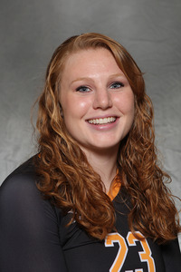 Janessa Jahnke led Gustavus with a total of 20 kills on day one of the Sugarloaf Classic. 