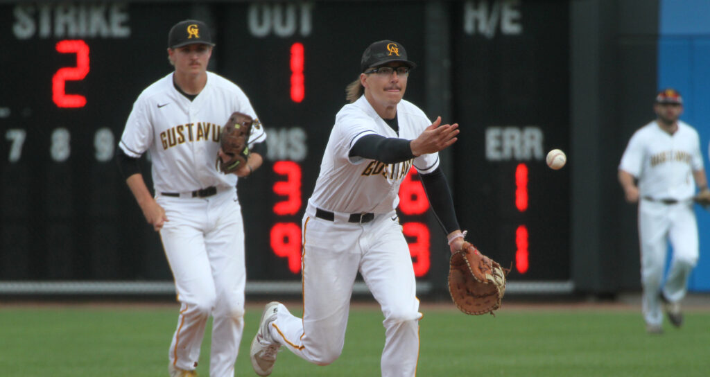 Baseball Opens MIAC Play Today, Hosts Saint Mary's - Posted on April 6th,  2016 by CJ Siewert