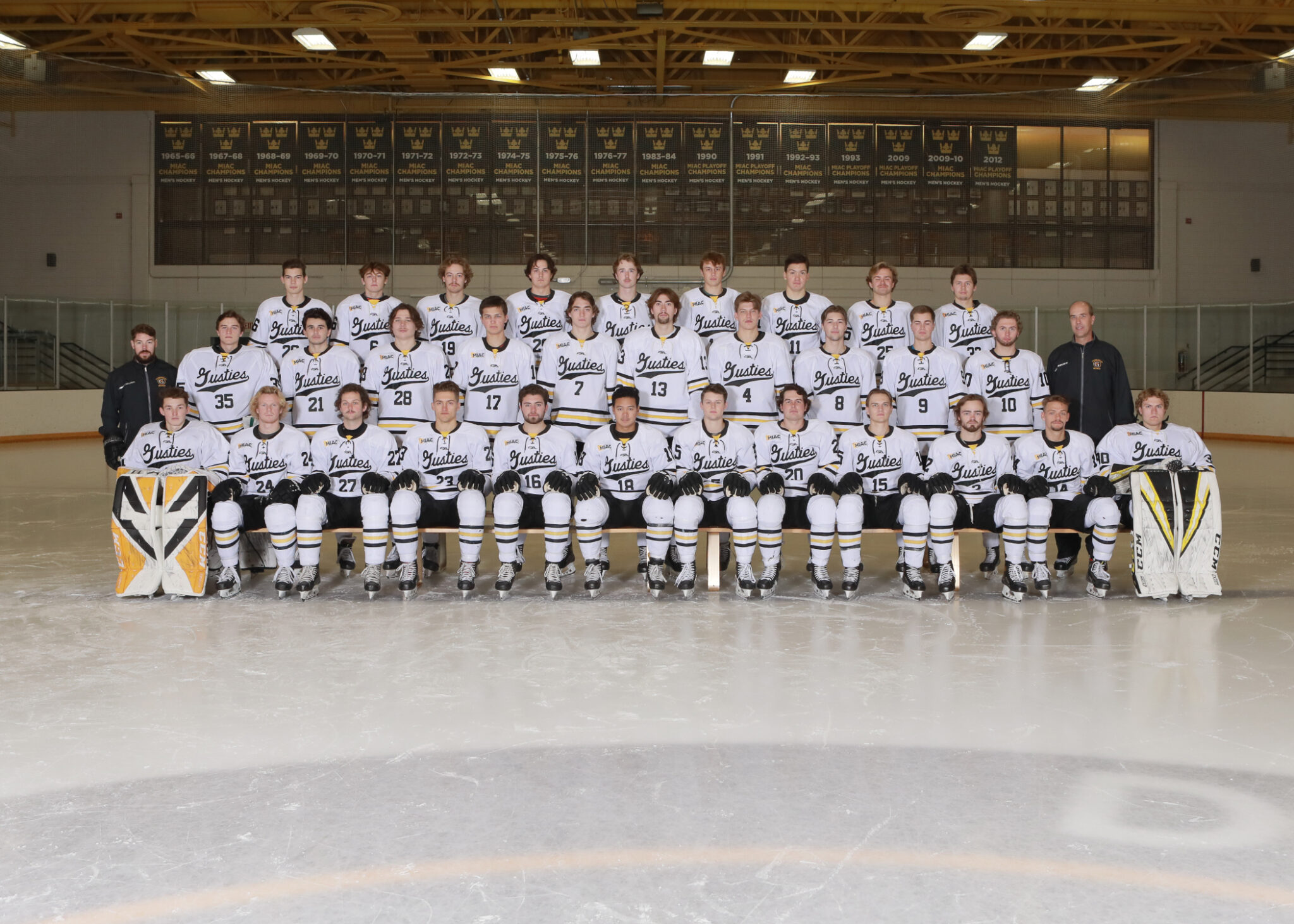 2021-22 Men’s Hockey Season Preview - Posted on October 29th, 2021 by