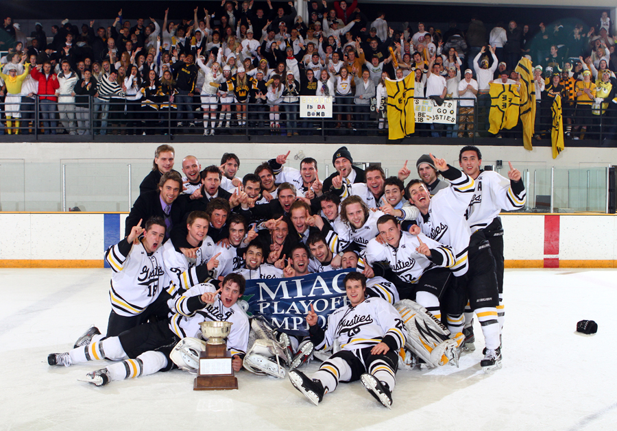 Fast Start And John McLean Make The Difference As Men’s Hockey Claims 2012 MIAC Playoff Title With 4-2 Win Over St. Olaf