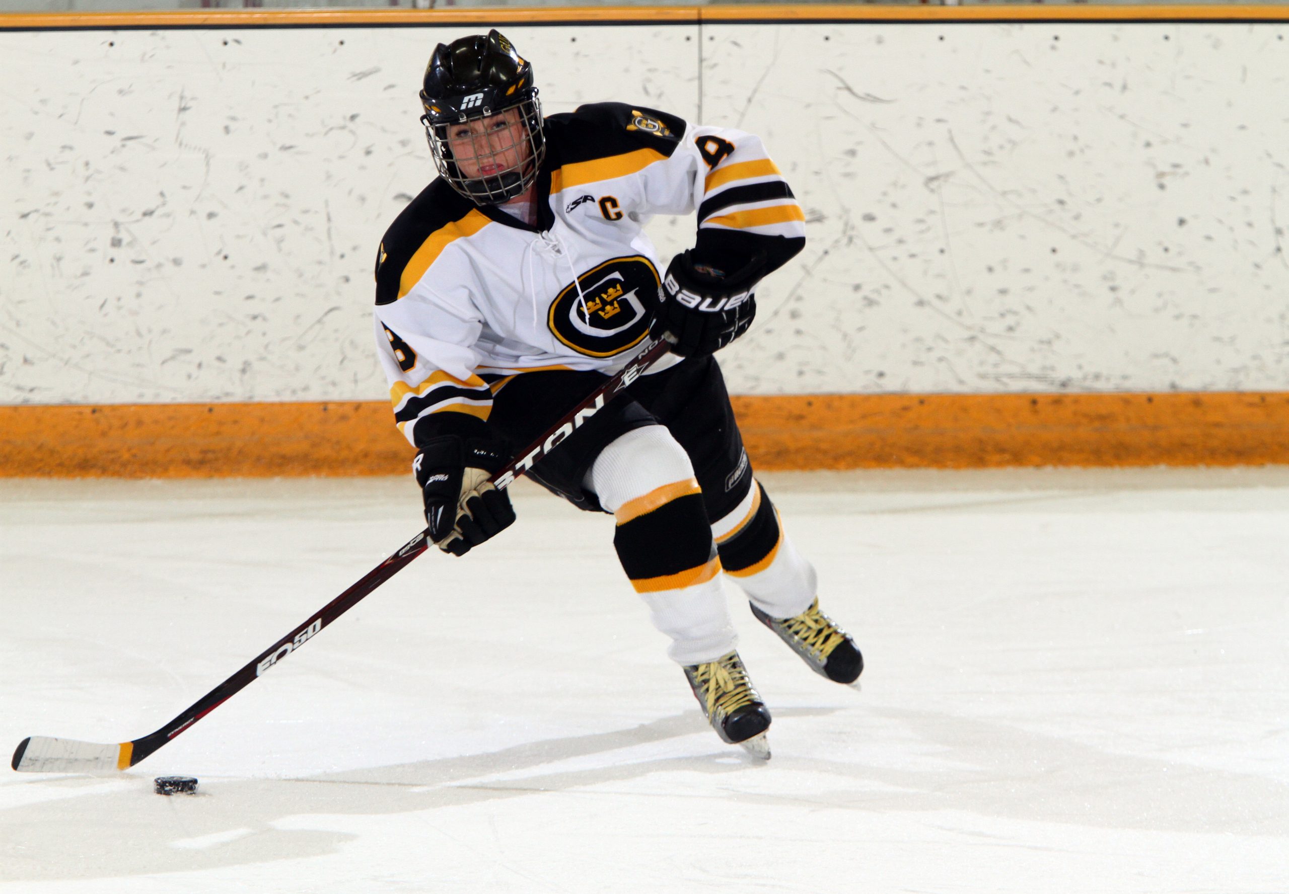 Mollie Carroll Named MIAC Women’s Hockey Athlete Of The Week For Second Time This Season