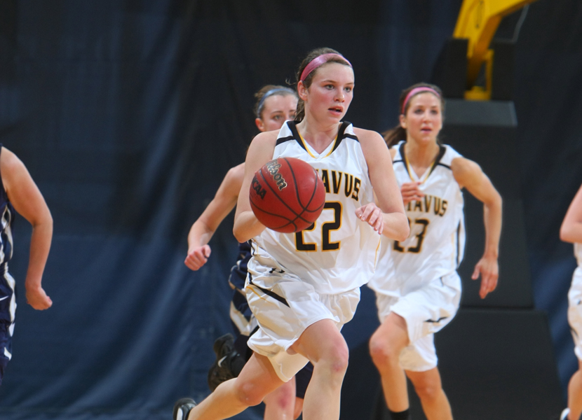 Geske And Ruane Garner MIAC Women’s Basketball All-Conference Honors