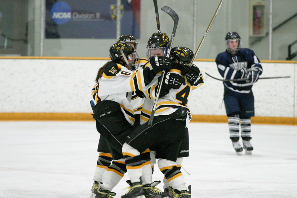 Boucher’s Overtime Goal Lifts Women’s Hockey Over Bethel 1-0, Host Concordia Saturday For MIAC Playoff Title