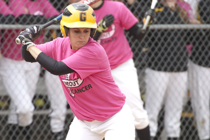 Softball Survives Scare, Sweeps Carleton 7-5, 2-1