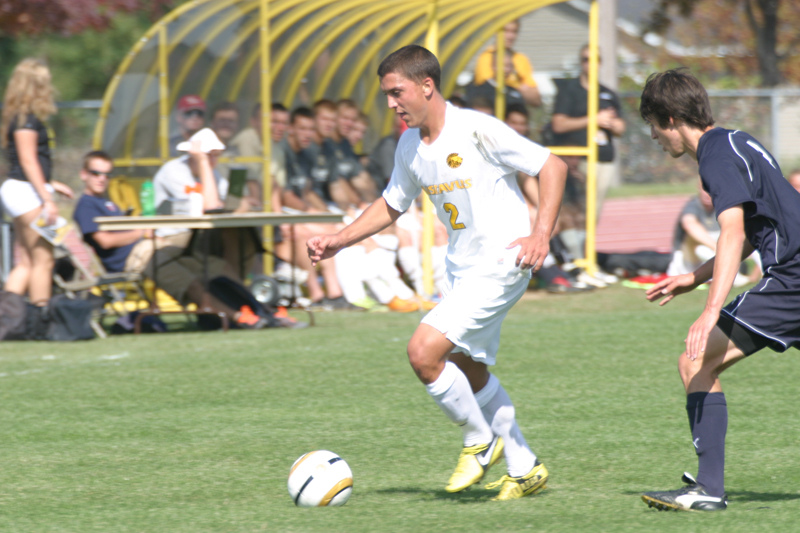 Men’s Soccer Suffers First MIAC Loss Of Season 3-0 To Carleton