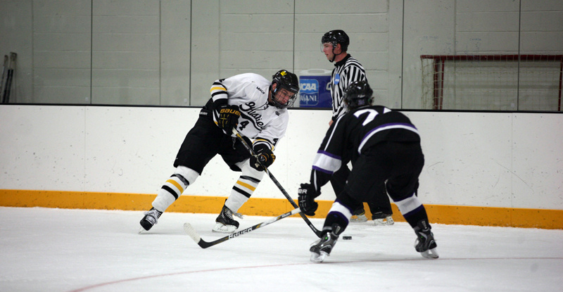 Men’s Hockey Has No Answer For Strong St. Thomas Second Period, Falls 6-0