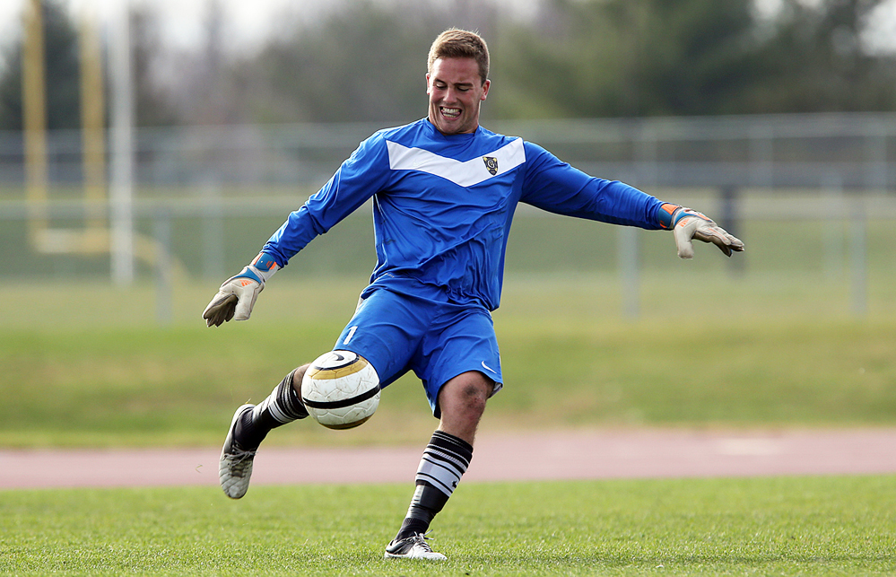 Brett Ylonen Recognized As MIAC Men’s Soccer Athlete Of The Week