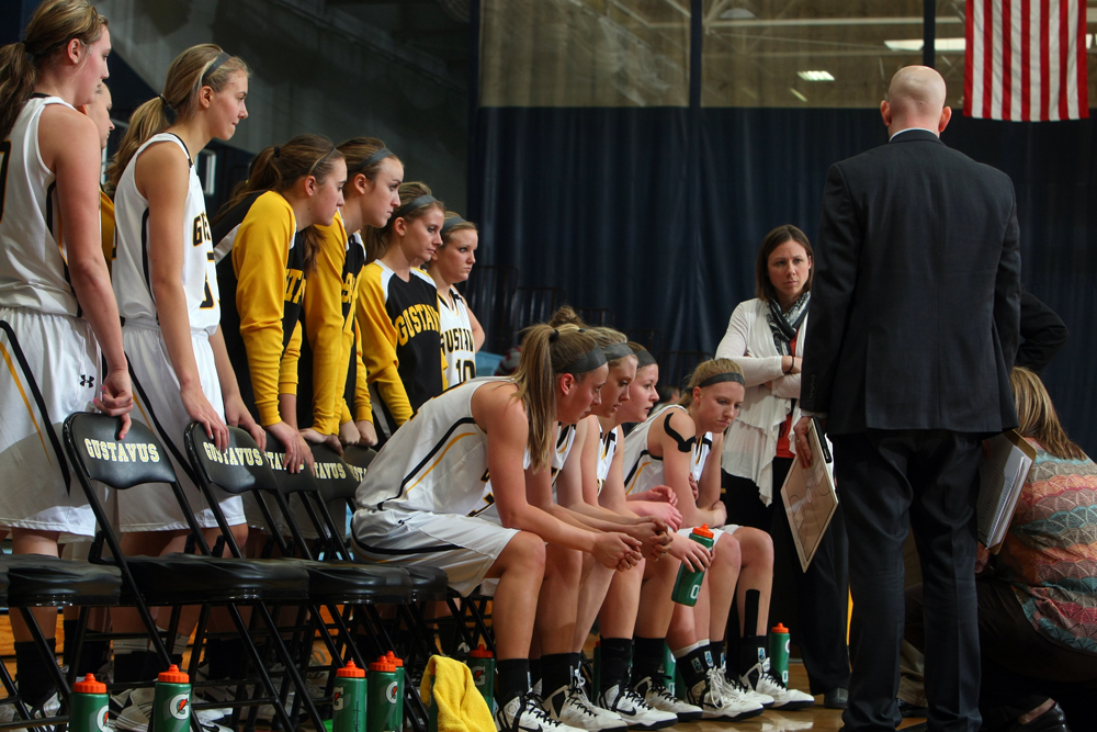 Women’s Basketball Heads Back On The Road To Face St. Kate’s On Saturday