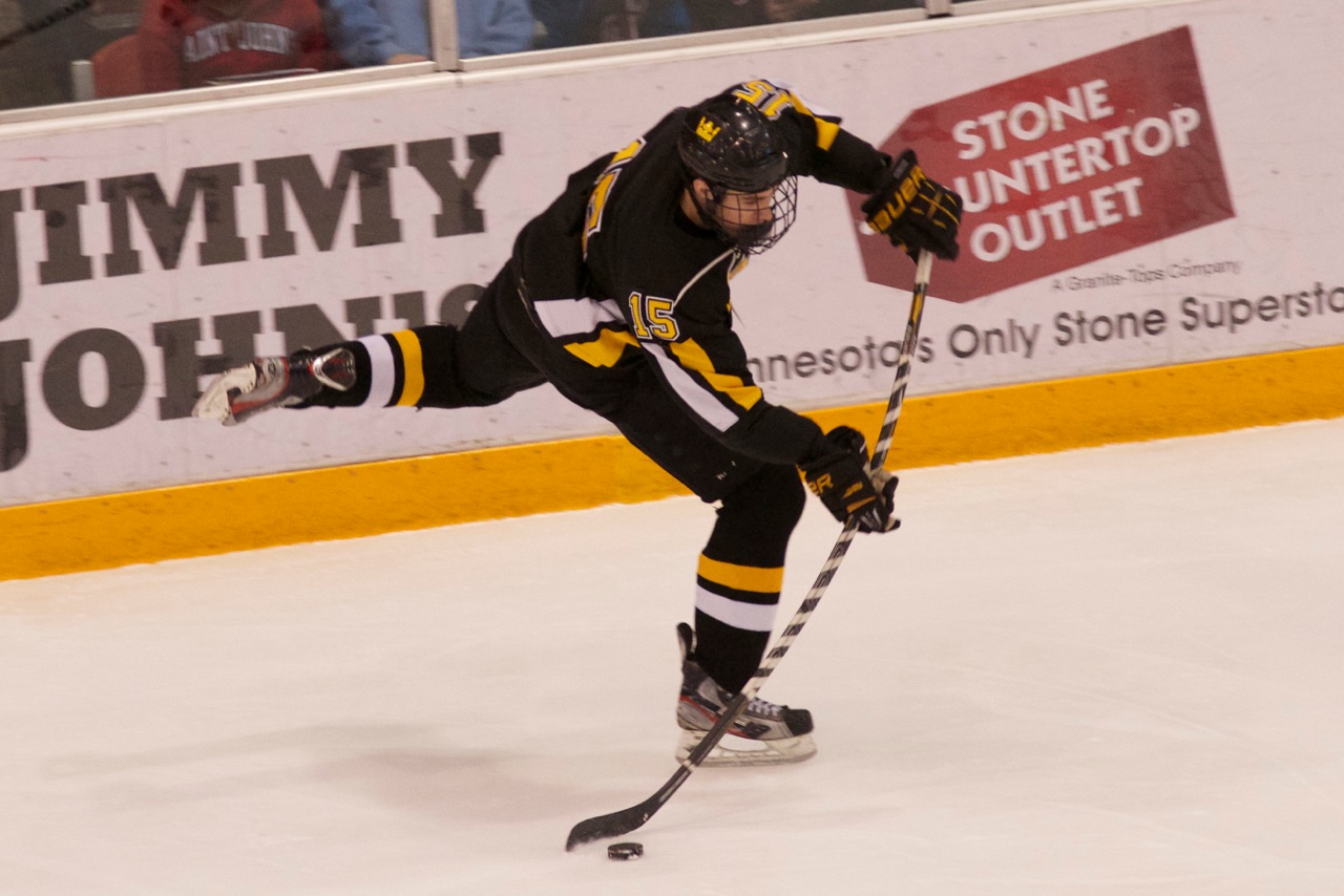 Too Little, Too Late For Men’s Hockey In 3-2 Loss To Saint John’s In MIAC Playoff Championship