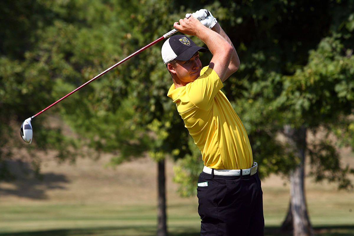 Men’s Golf Picks Up Dual Victory Over MSU, Mankato