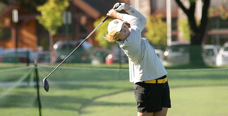 Women’s Golf Takes Third At MIAC Championships