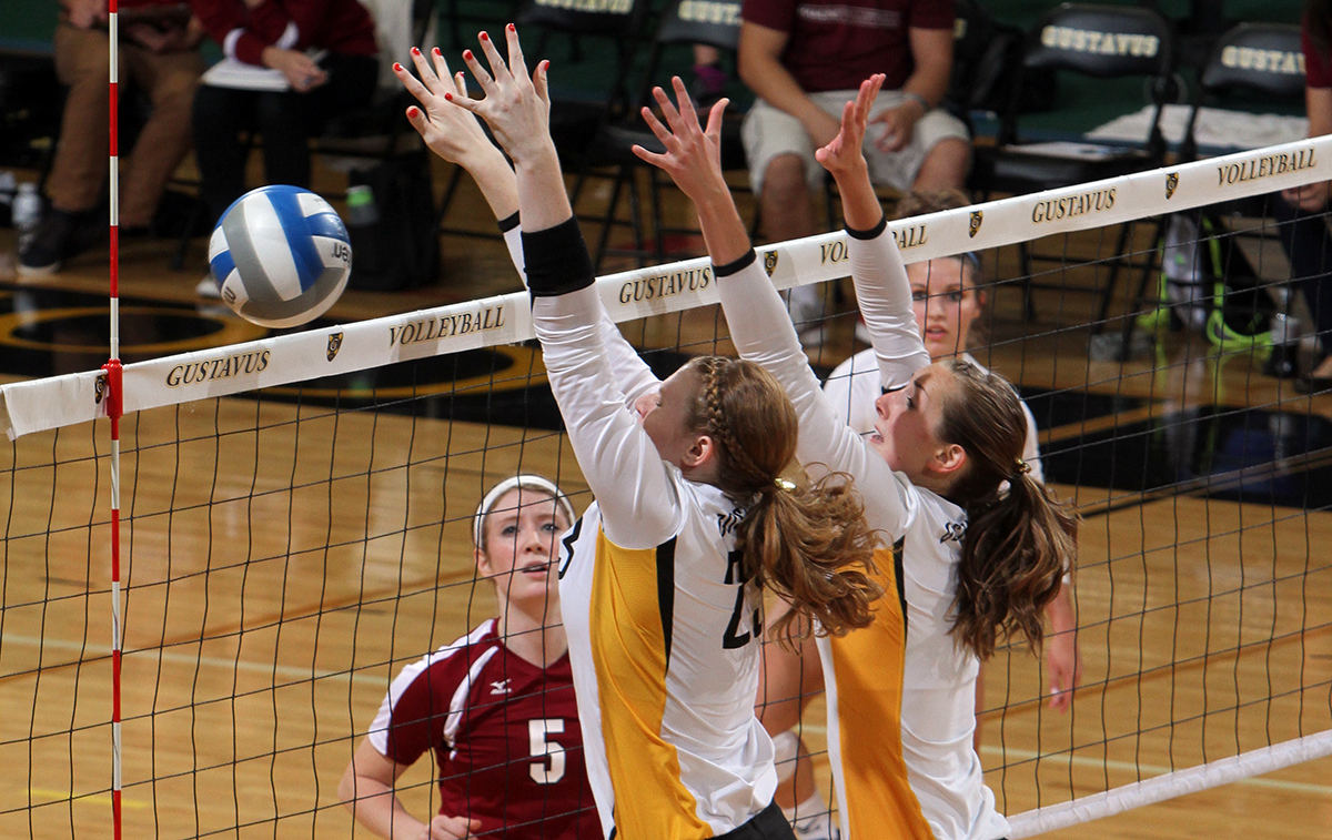 Volleyball Heads To Eau Claire For Sandy Schumacher Memorial Tournament This Weekend