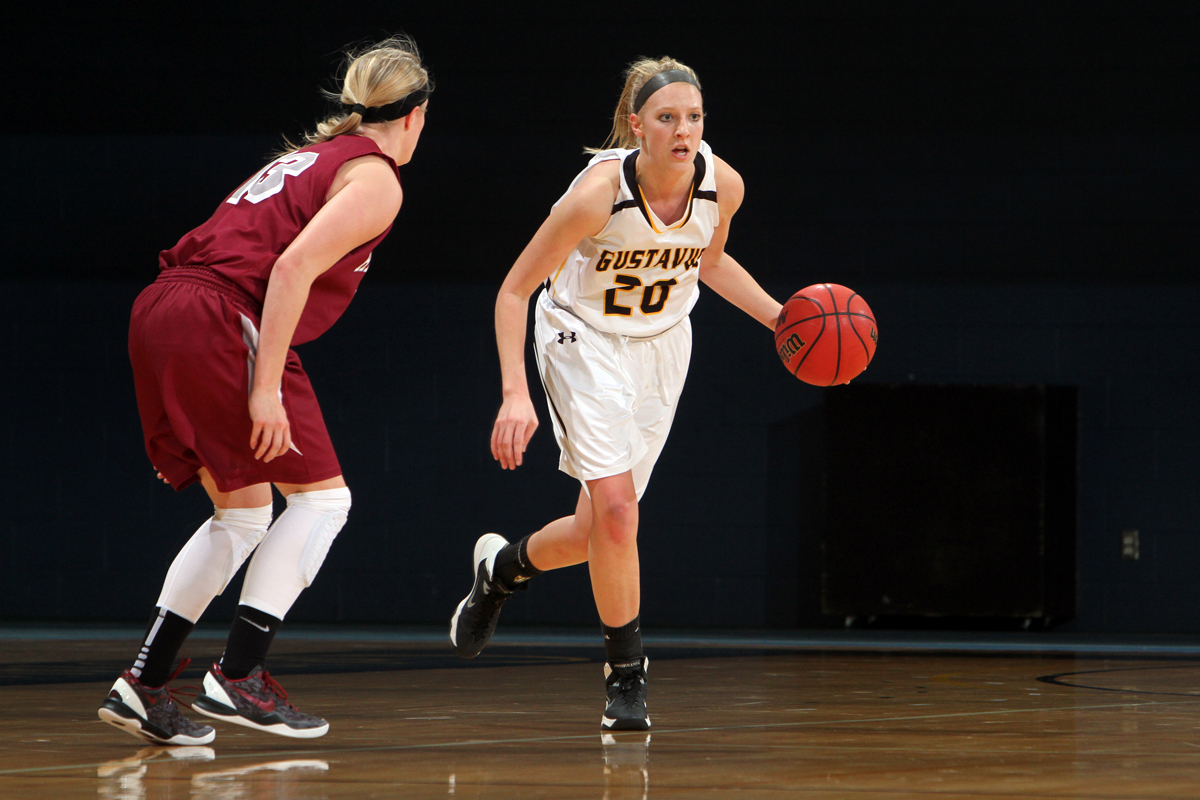 Women’s Basketball Comes Away With 75-66 Win Over Hamline In MIAC Opener