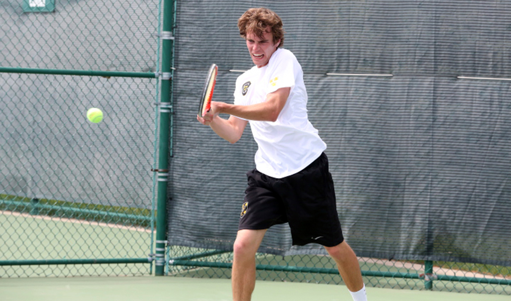 NCAA Tournament Run Ends, Men’s Tennis Falls 5-3 To Trinity