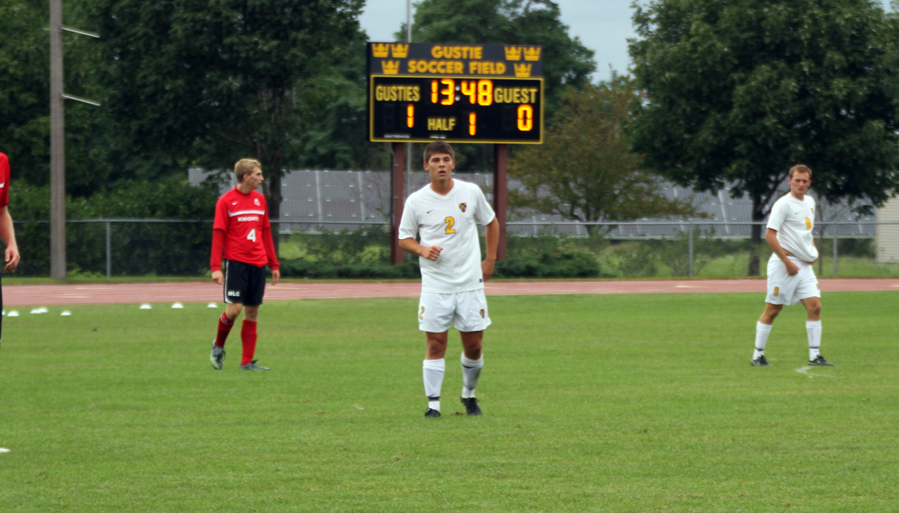 Men’s Soccer Picks Up 4-0 Win Over Martin Luther