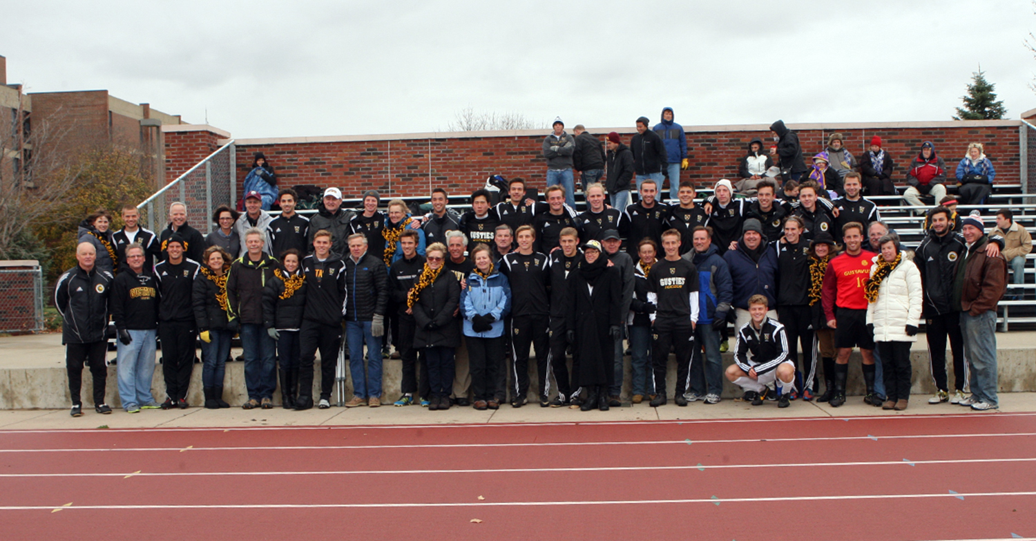 Offensive Explosion, Men’s Soccer Cruises Past Bethel 7-1 On Senior Day