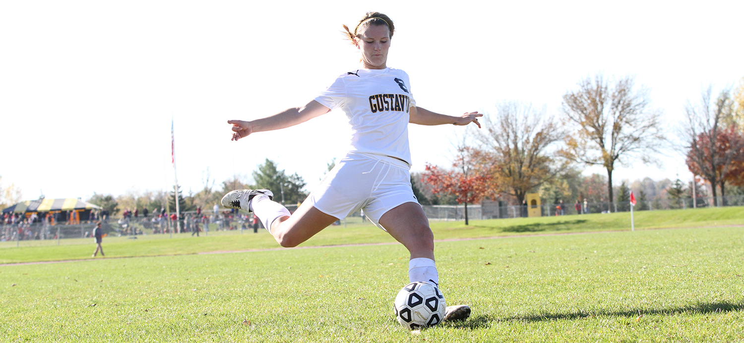 Women’s Soccer Downed By Macalester 1-0