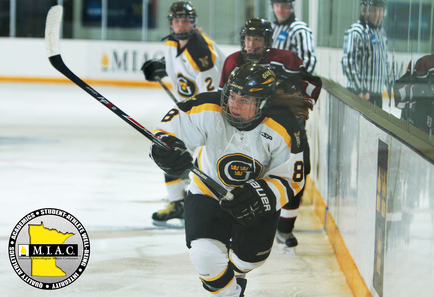 Allison Eder-Zdechlik Named MIAC Women’s Hockey Athlete Of The Week