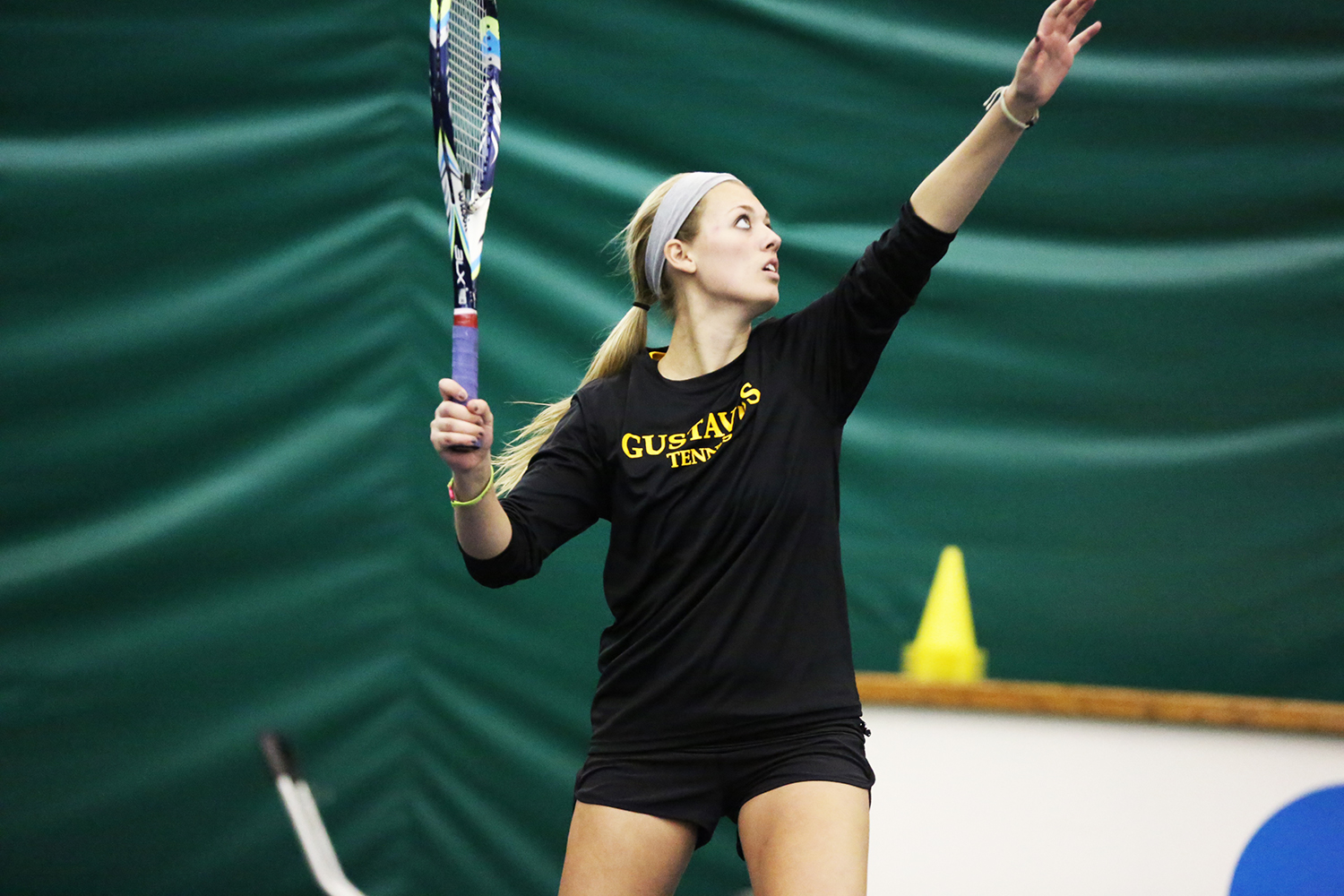 Women’s Tennis Defeats St. Catherine, Goes 2-1 In Saturday Tripleheader