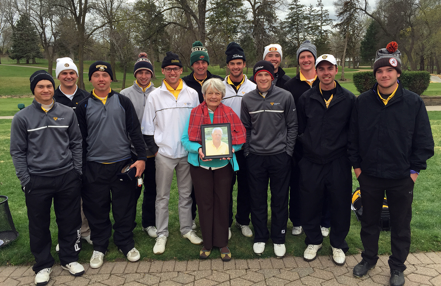 Men’s Golf Finishes Strong At Bobby Krig Invitational, Shares Title With Saint John’s