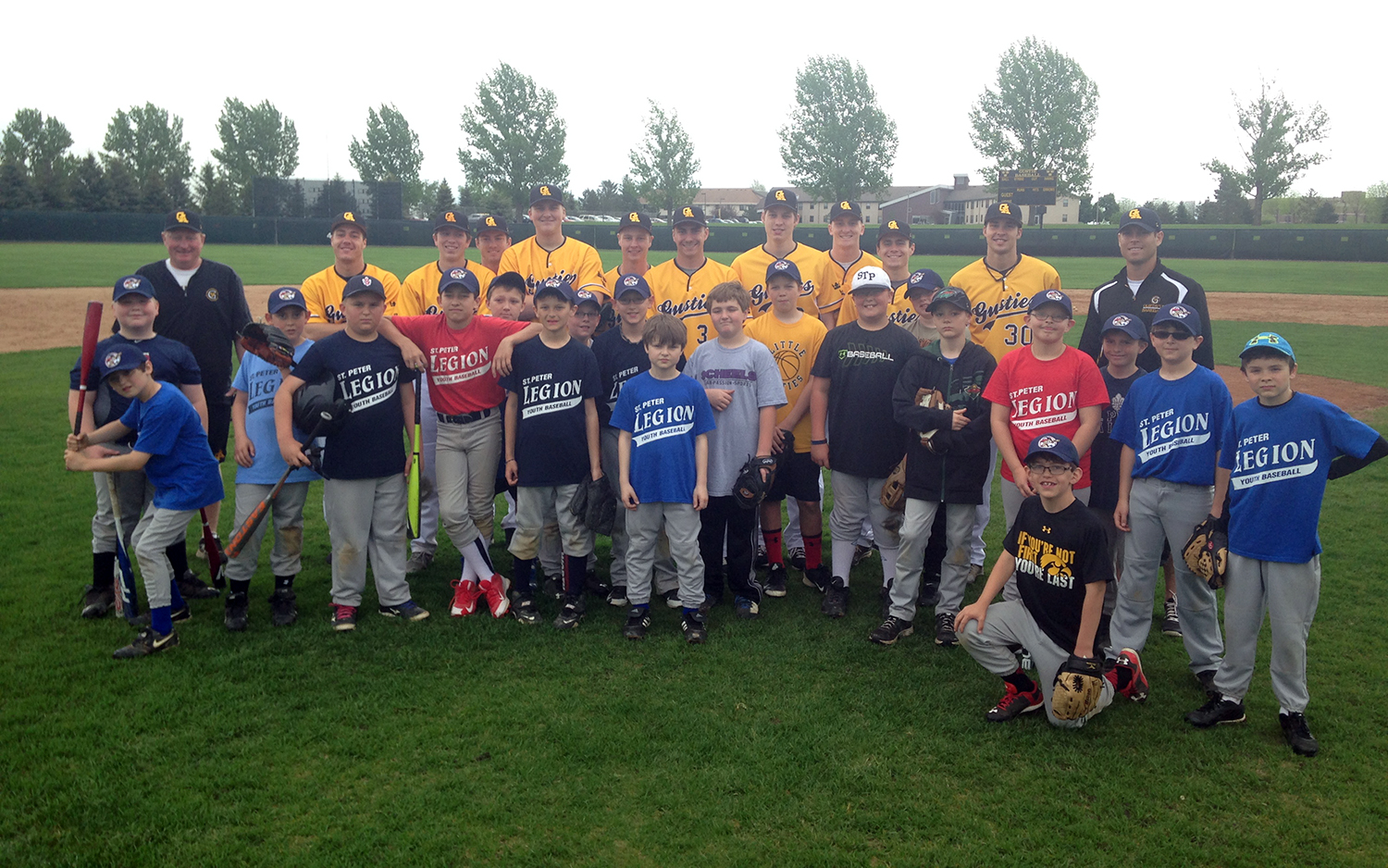 Baseball Team Hosts St. Peter Youth Clinic