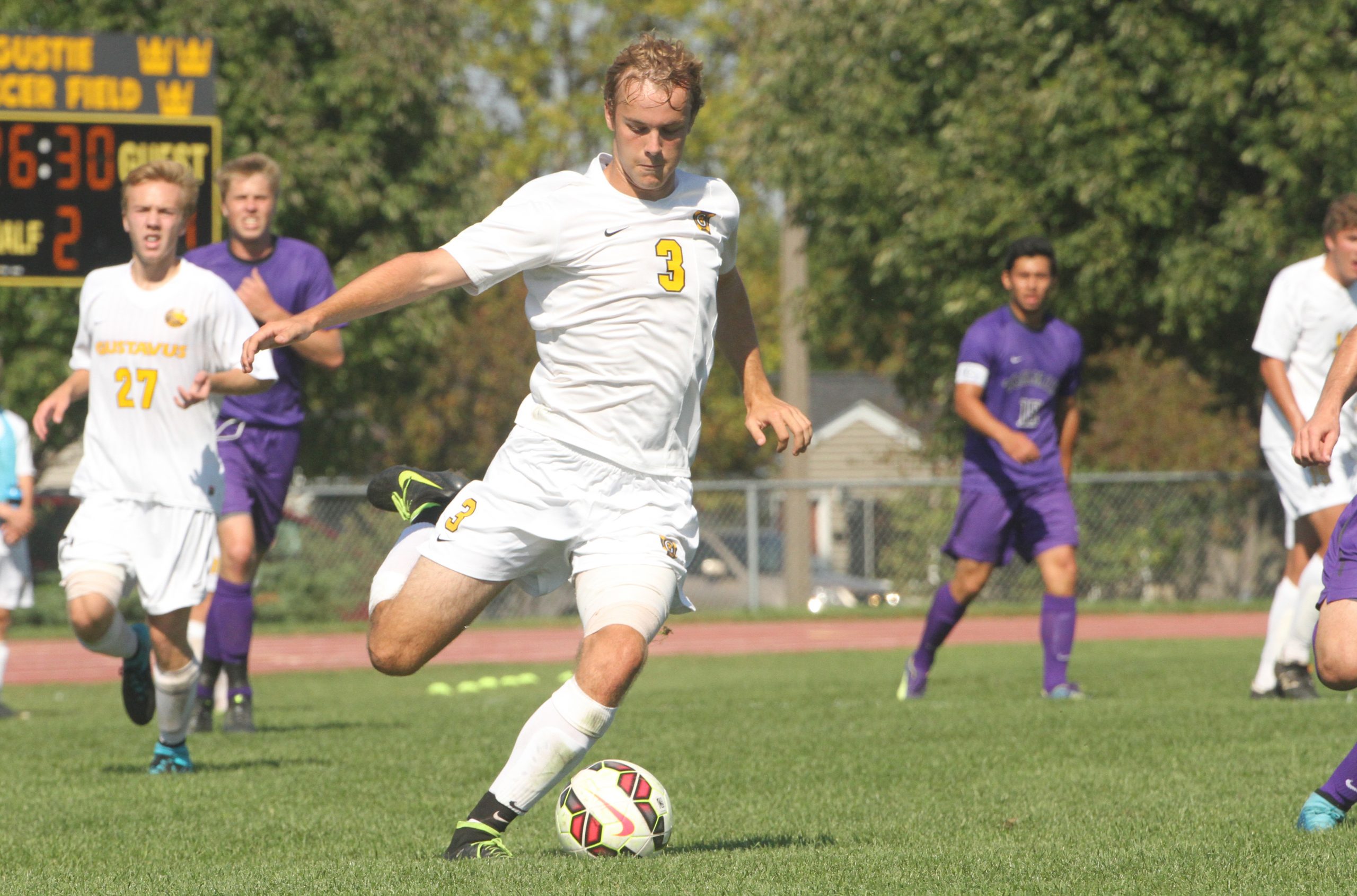 Men’s Soccer Loses Second Straight In 2-1 Loss To St. Thomas