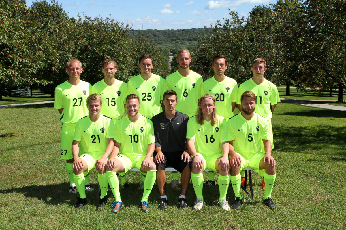 Men’s Soccer Hosts Hamline For Senior Day On Saturday