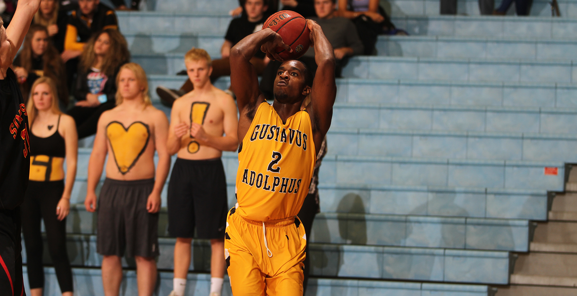 Men’s Basketball Wins Home Opener 71-62 Over Simpson