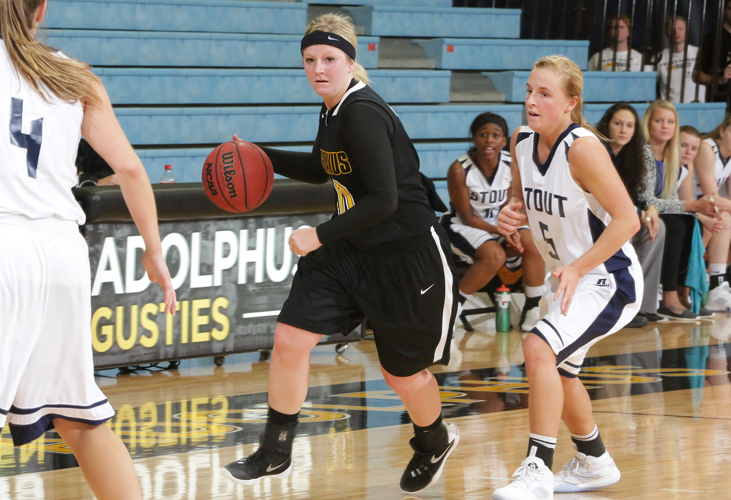 Mikayla Miller Named MIAC Women’s Basketball Athlete Of The Week