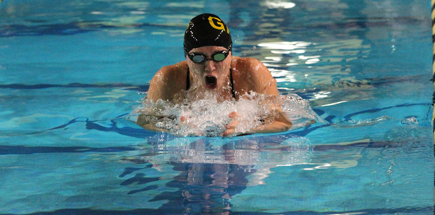 Women’s Swimming and Diving Earns 186-108 Win Over Carleton In Final Home Meet Of Season