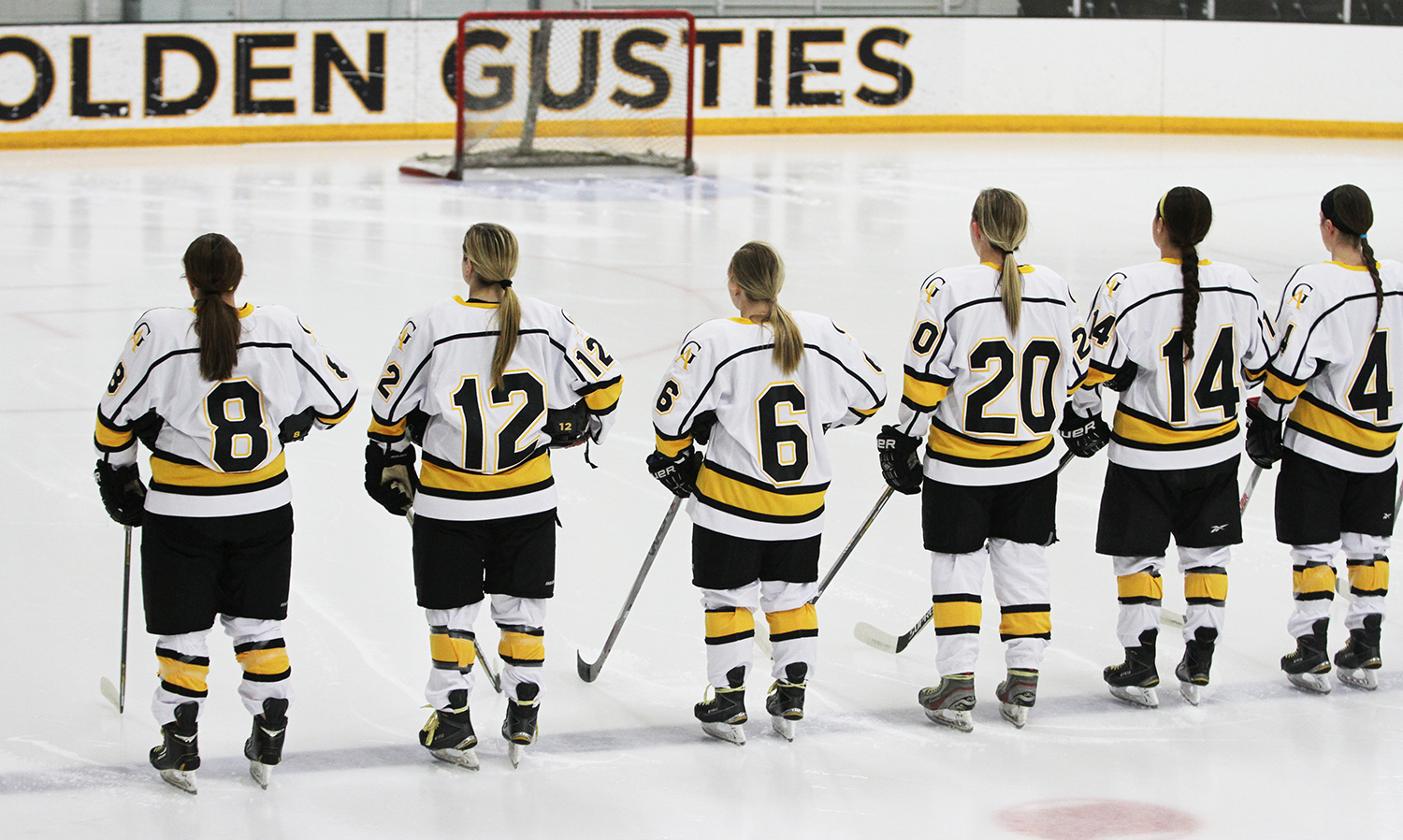 Women’s Hockey Eliminated From Playoff Contention With 1-1 Tie Vs. Hamline