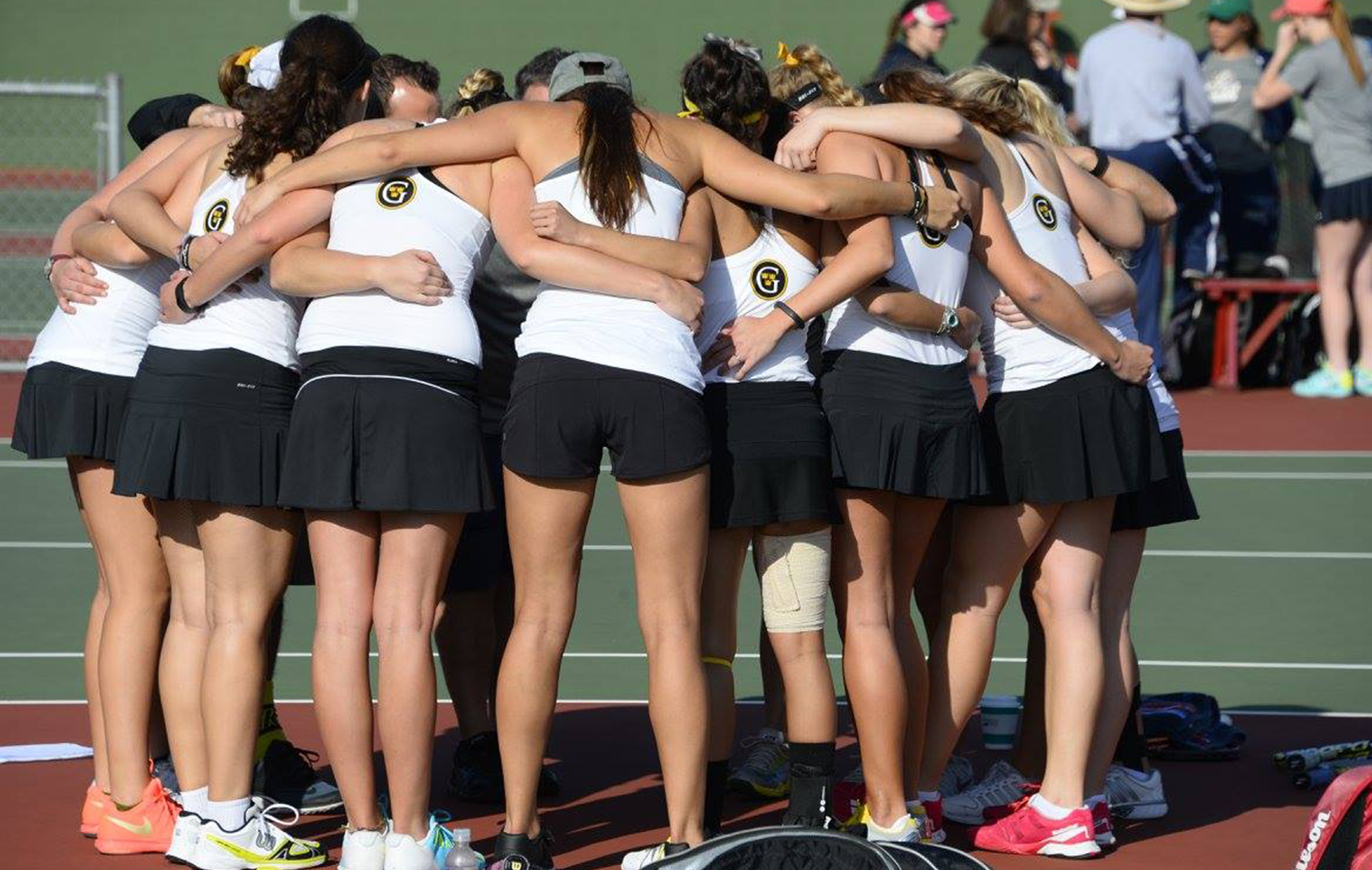 Women’s Tennis Victorious Over Division II MSU, Mankato 8-1