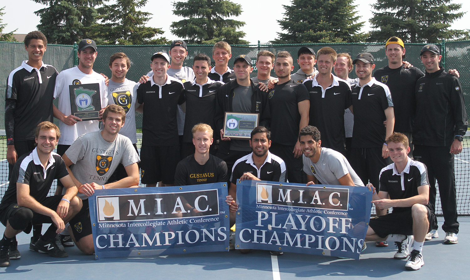 Men’s Tennis Claims Sixth Straight MIAC Playoff Championship With 5-0 Win Over Carleton