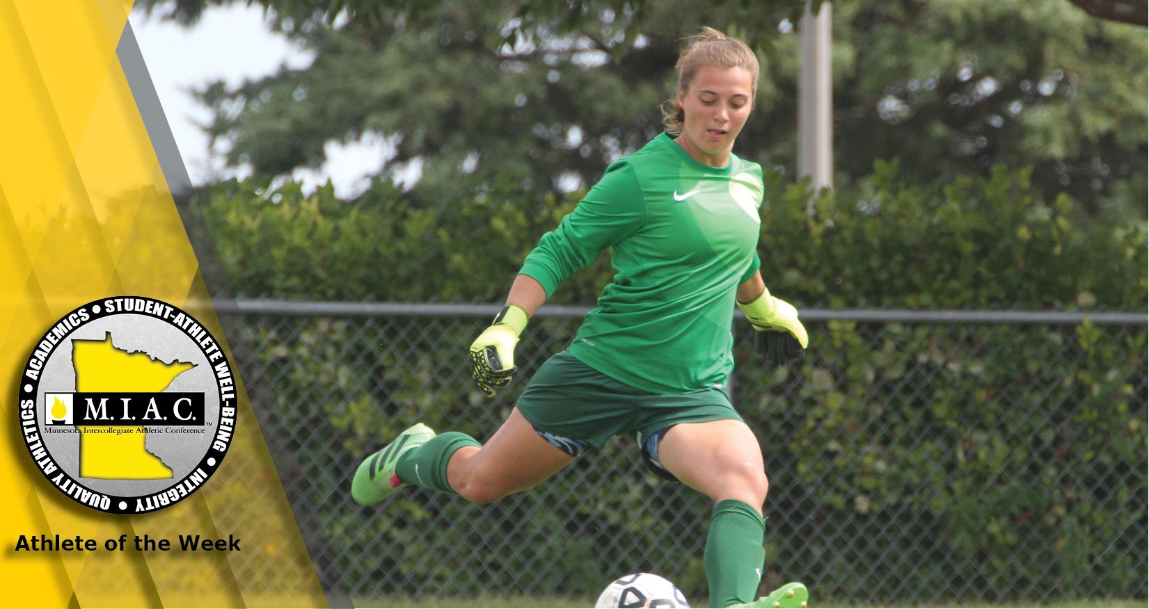 Ashley Becker Named MIAC Women’s Soccer Athlete Of The Week