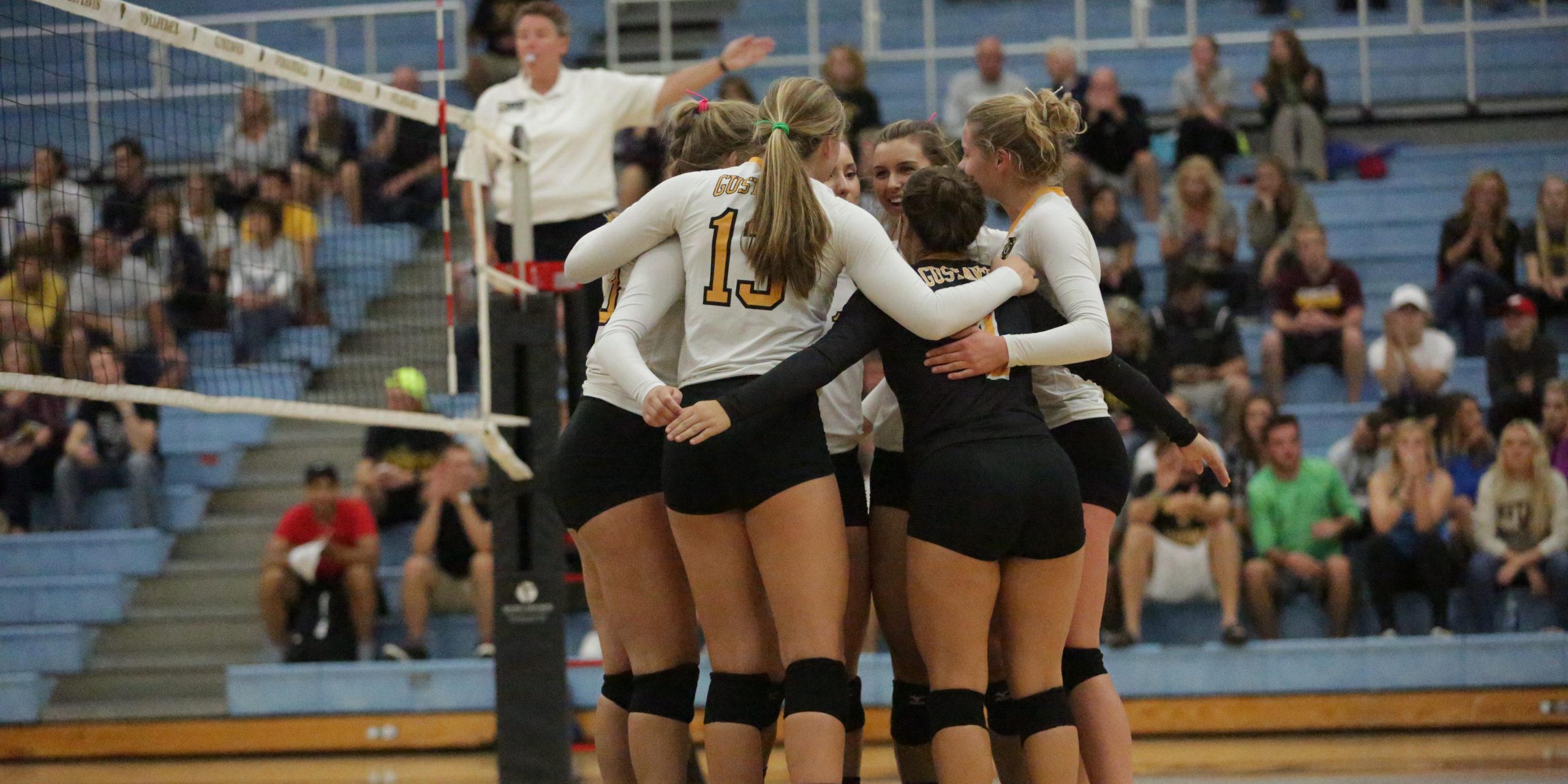 Volleyball Wins A Pair At UW-Eau Claire Tournament