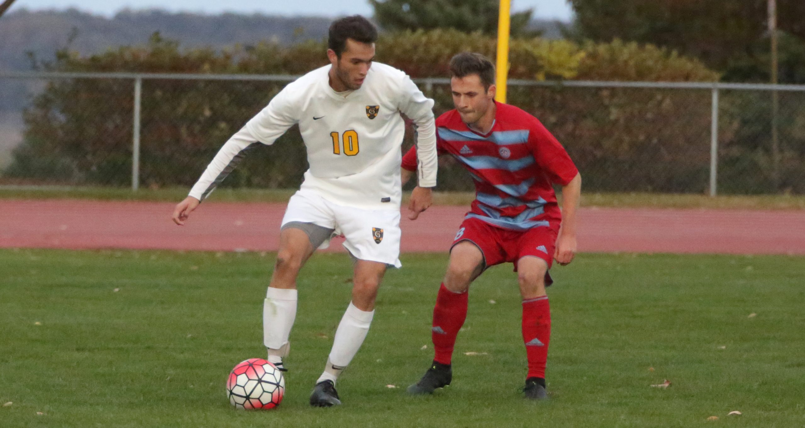 Murakami’s Two-Goal Performance Leads Men’s Soccer Past Bethel 2-0