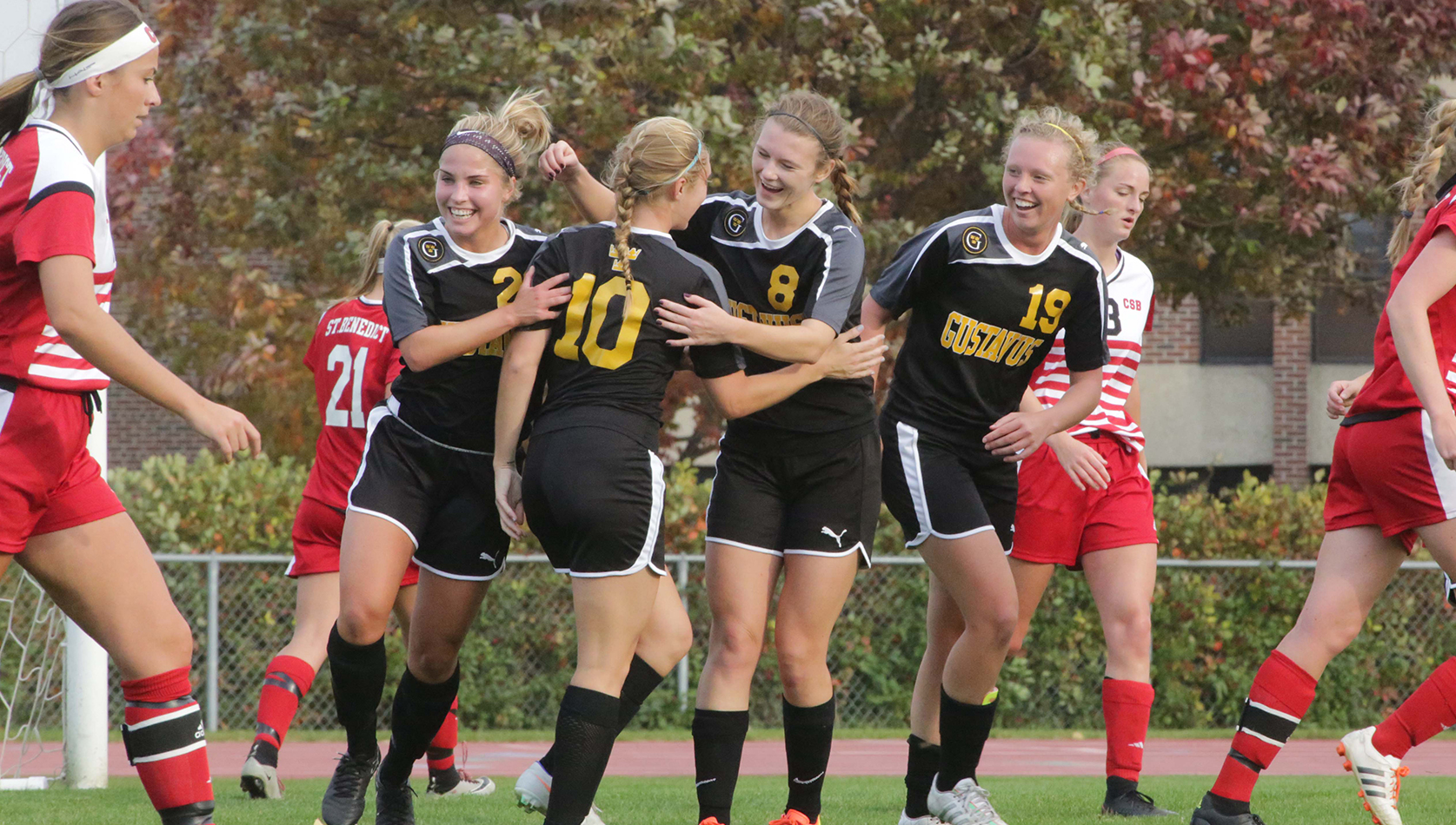 Early Lead Guides Women’s Soccer To Win Over Saint Benedict