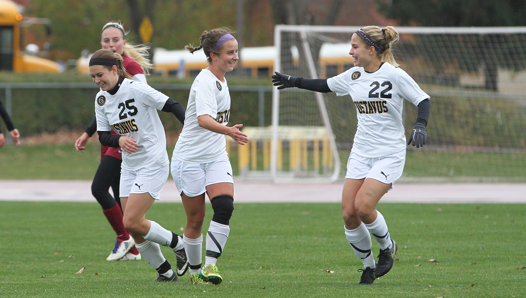 Women’s Soccer Shuts Out Concordia On Senior Day