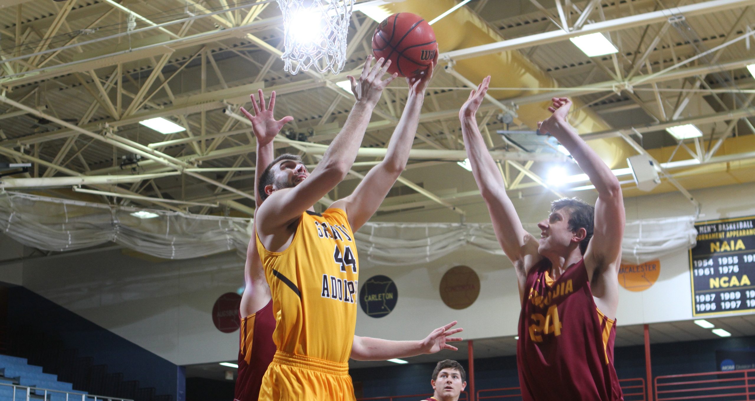 Second Half Comeback Not Enough, Men’s Basketball Falls 69-65 At St. Olaf