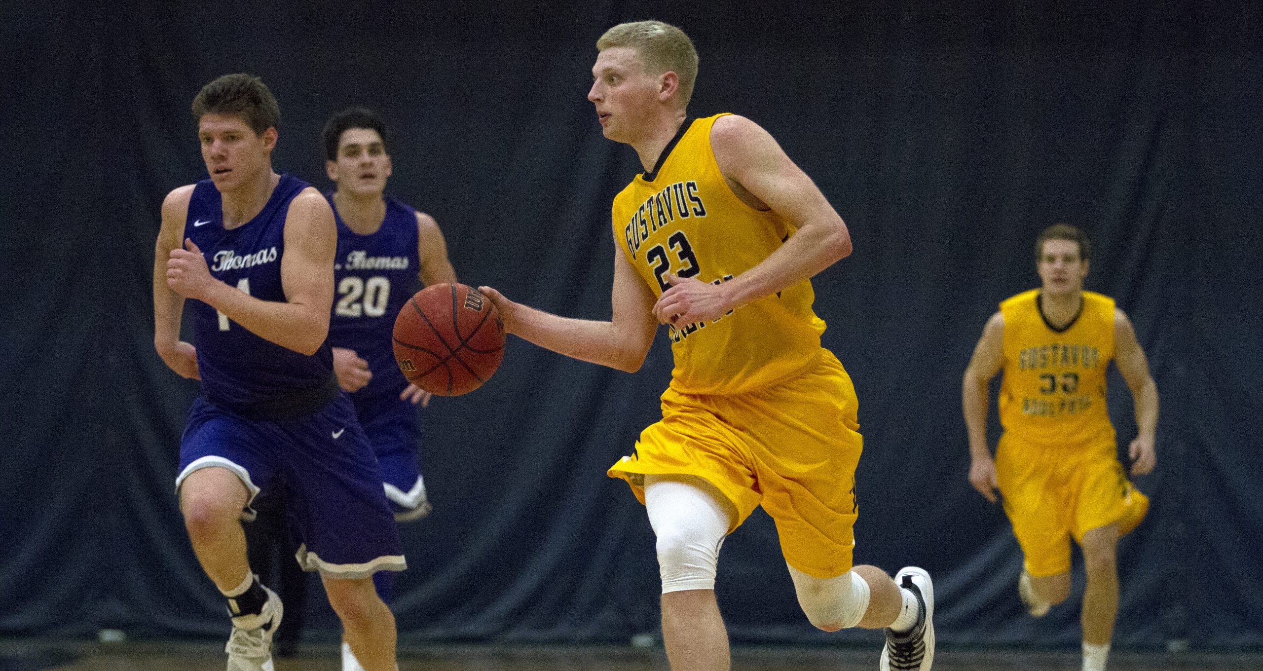 Early Lead Dissipates As Men’s Basketball Loses To St. Thomas 83-65