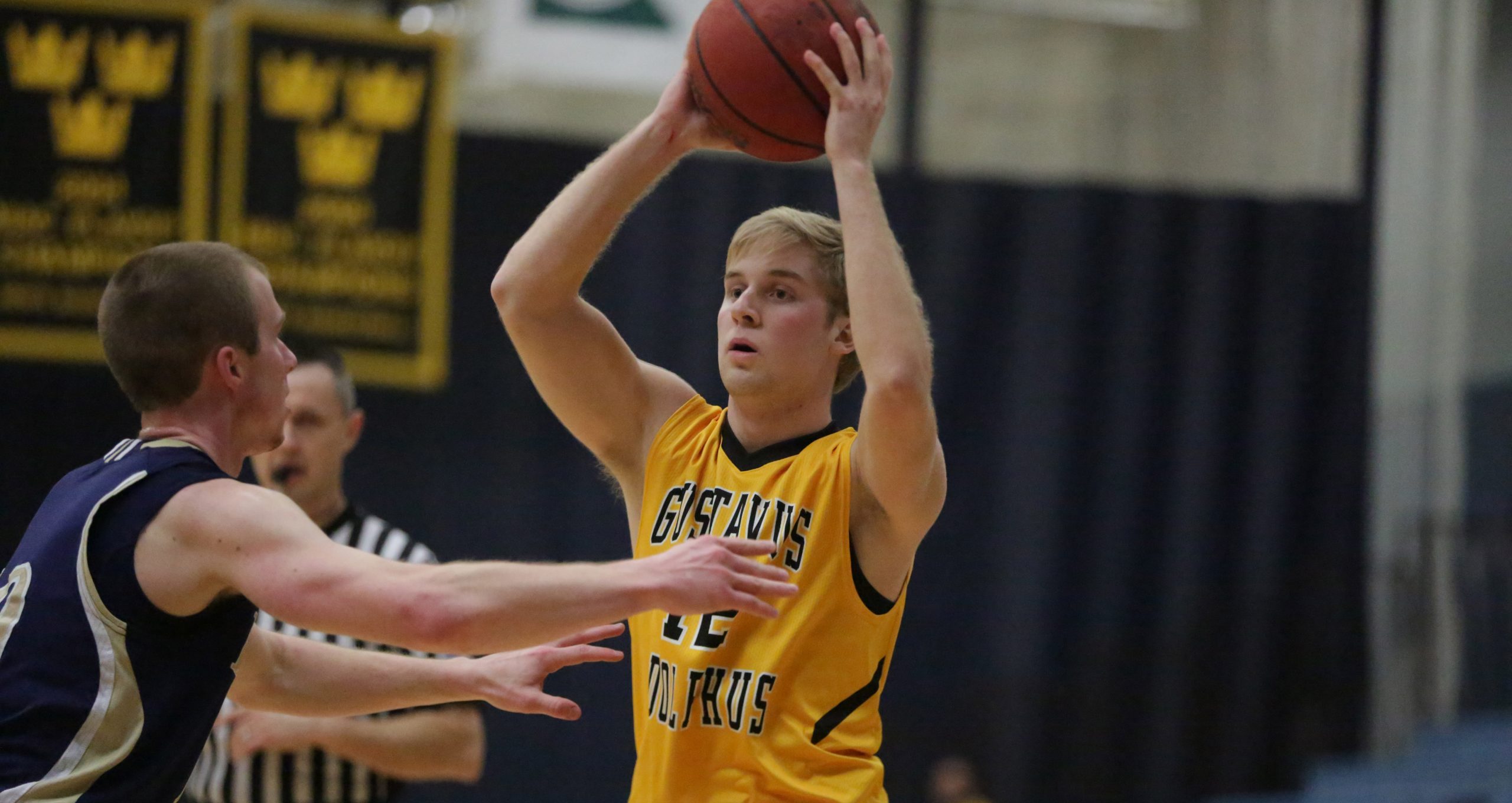 Men’s Basketball Splits With Concordia After 75-63 Loss