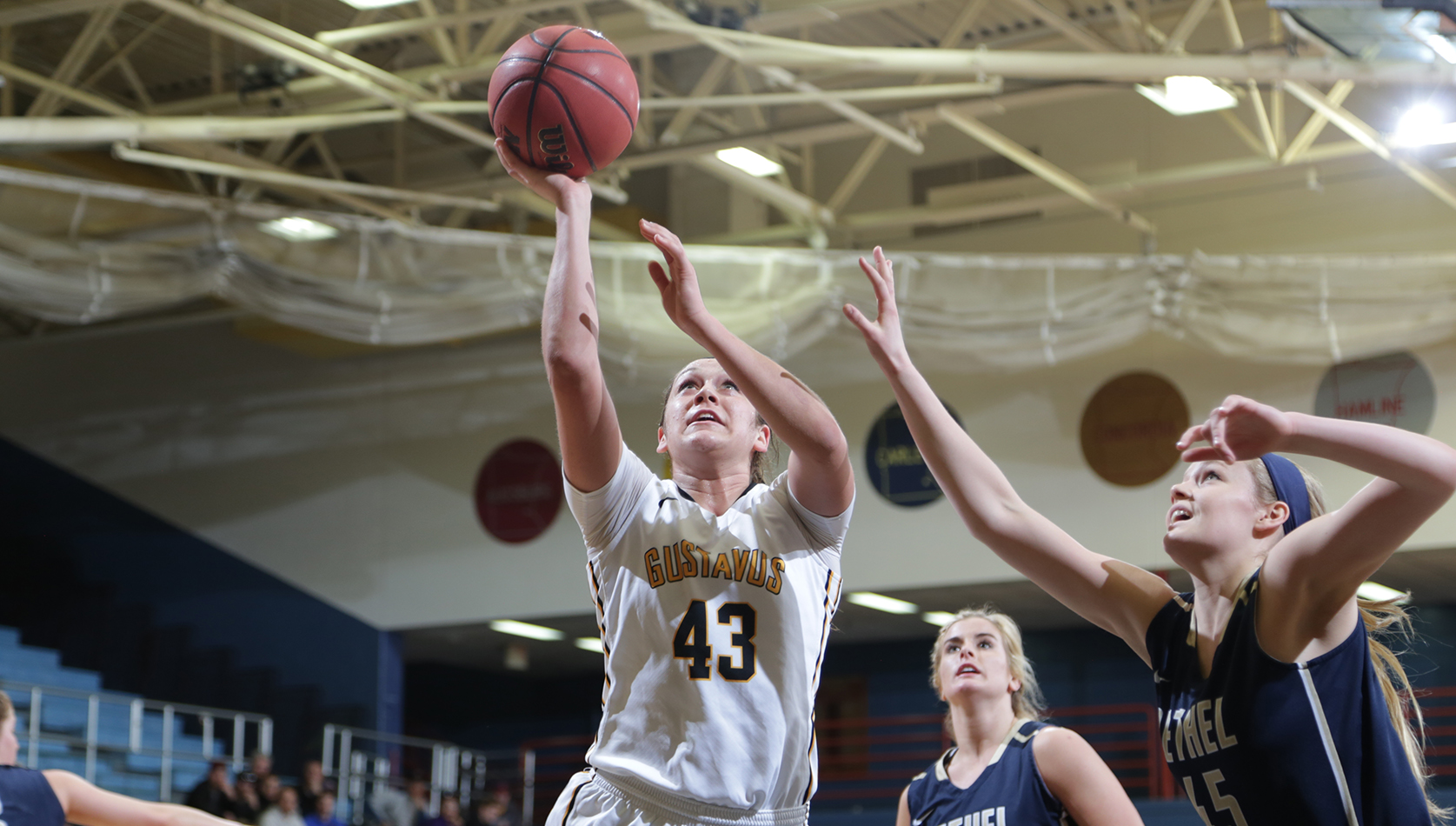 Women’s Hoops Downs Bethel 72-67, Advances To MIAC Playoff Championship