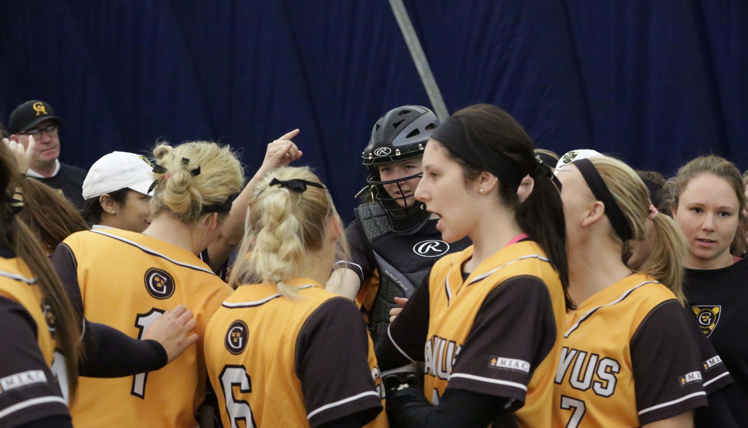 Gustie Softball Splits Day Three Of Spring Trip