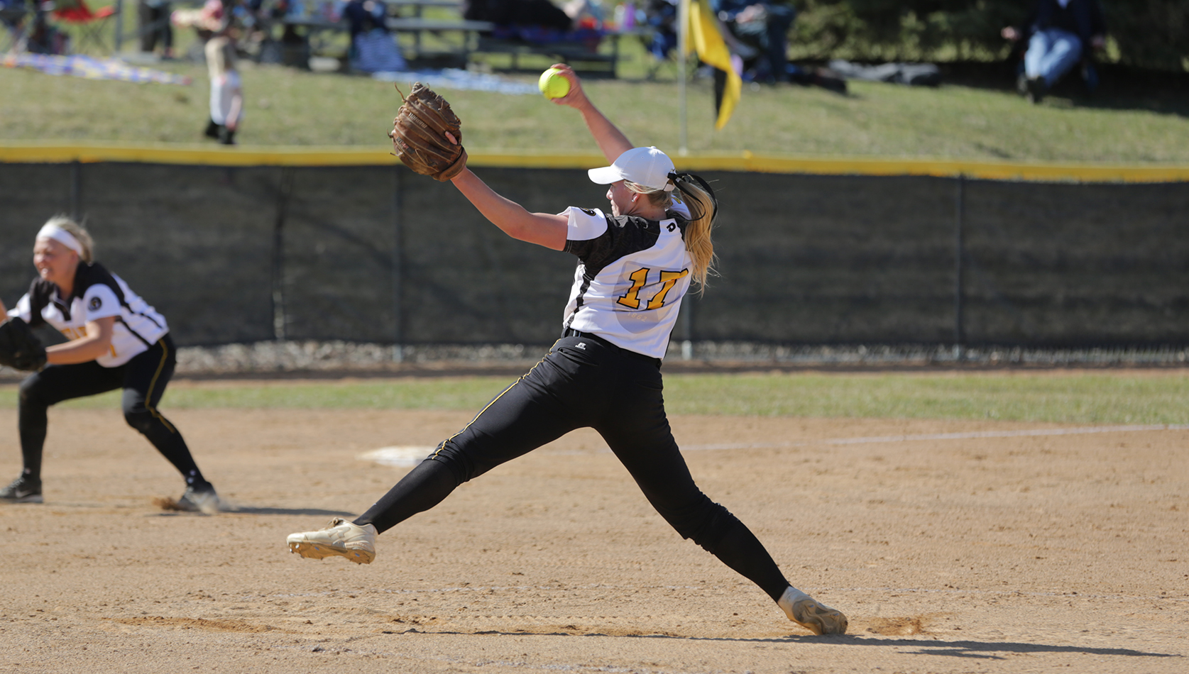 Softball Splits Conference Opener Versus Bethel