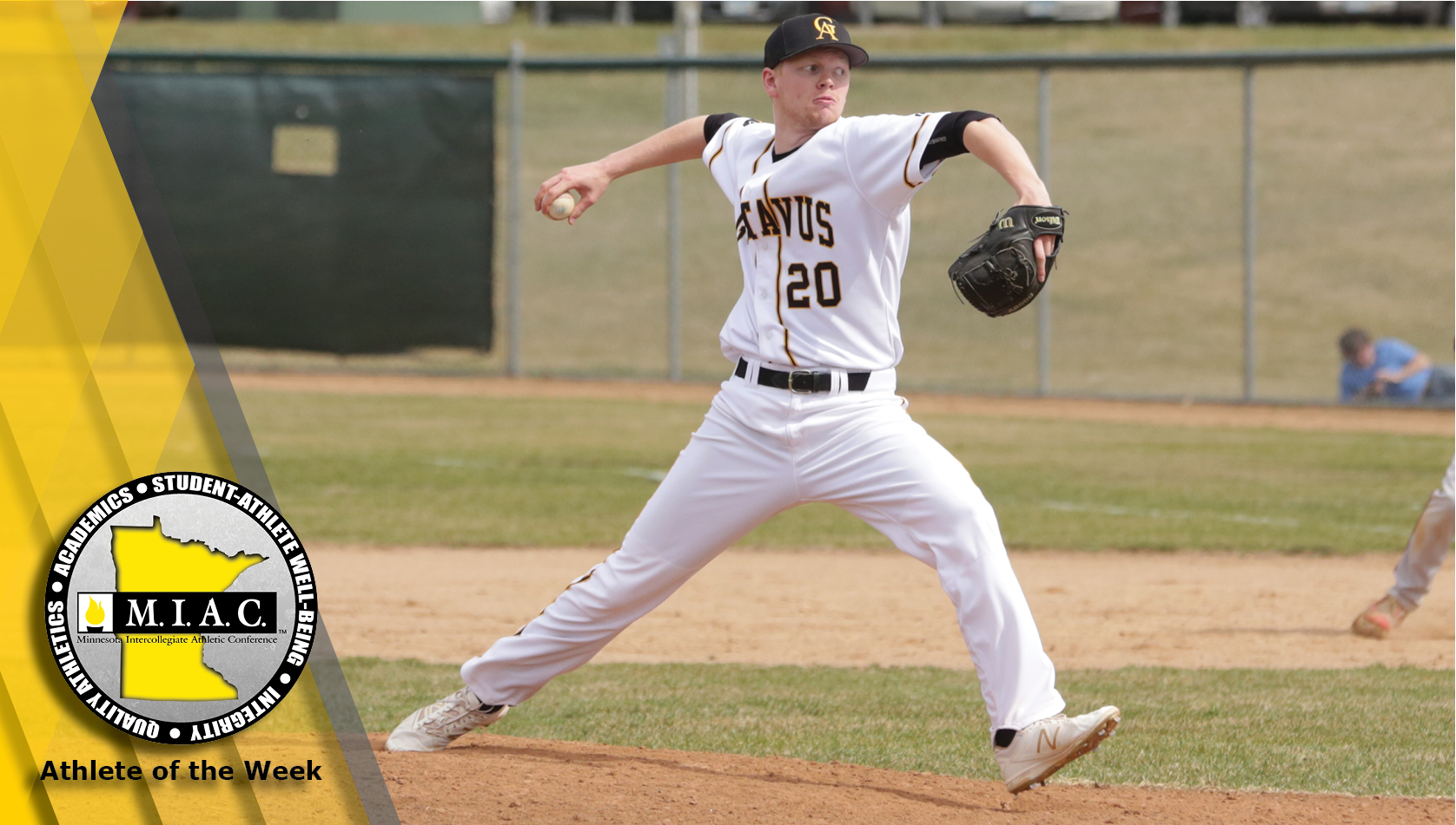 Casey Lewandoski Named MIAC Pitcher Of The Week