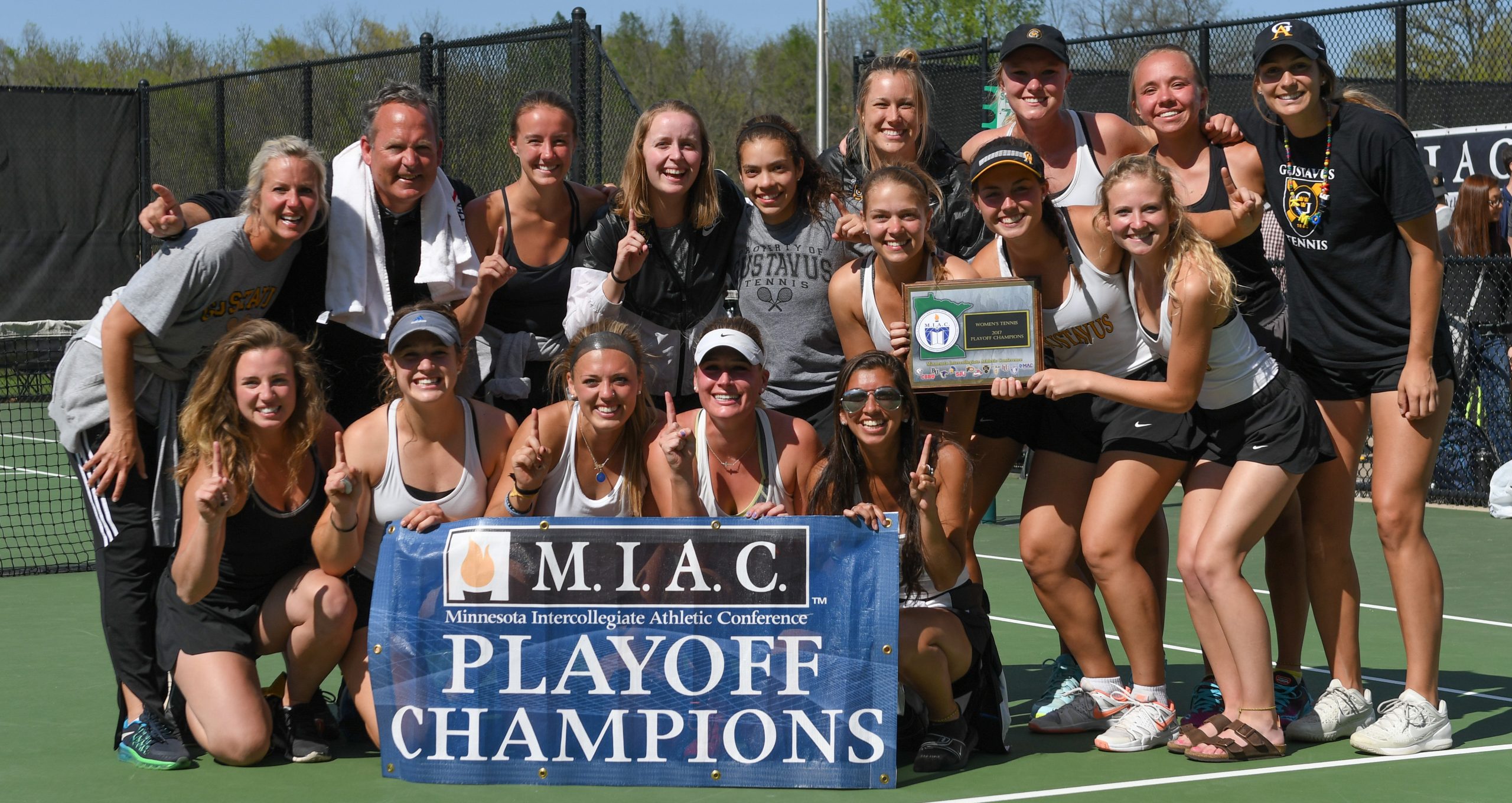 Women’s Tennis Advances To NCAA Tourney, Defeats Carleton For MIAC Playoff Title